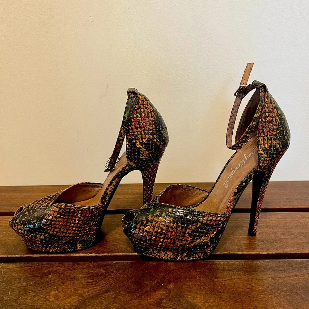 Jeffery Campbell Platform Sandals size 7.5